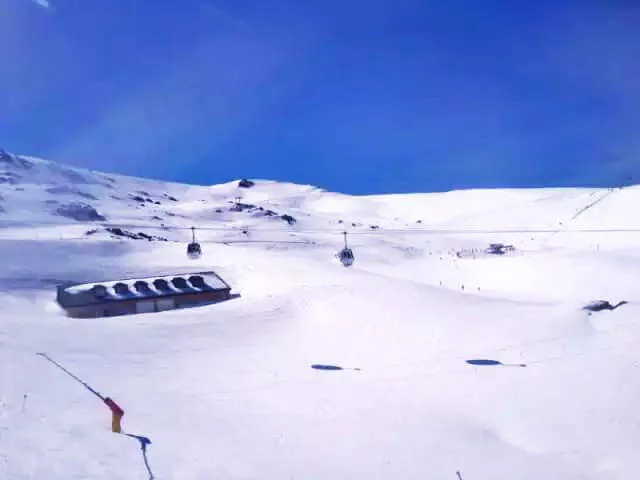 滑雪服裝