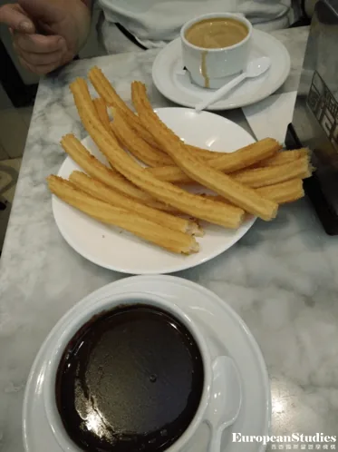西班牙道地小吃 churros